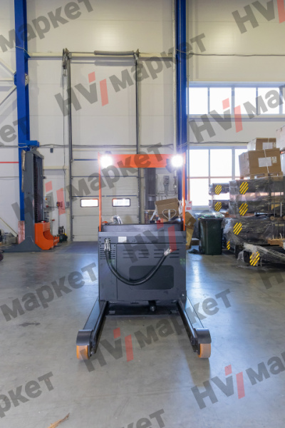 Ричтрак Noblelift RT15Q, Duplex mast (EPS, side battery extraction, В-3600), грузоподъемность 1500 кг, высота подъема 3600 мм, тип питания АКБ
