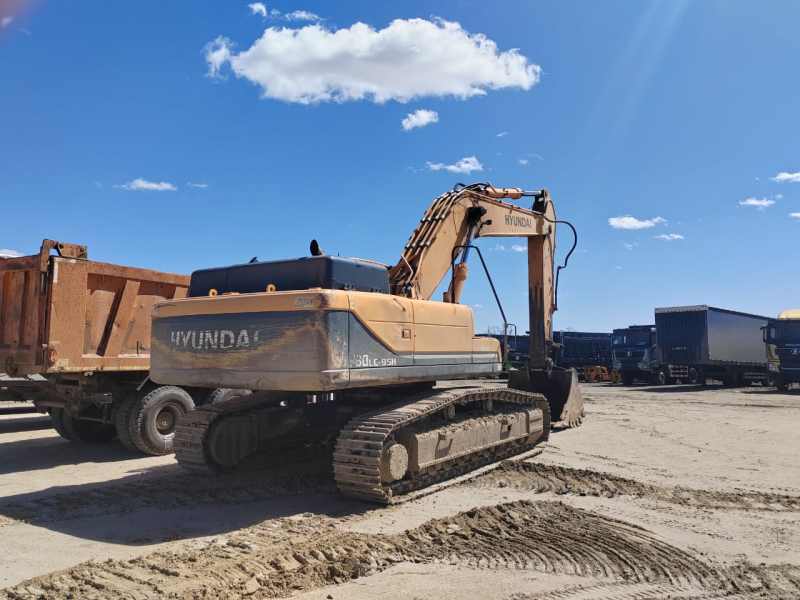 Экскаваторы HYUNDAI R380 Экскаватор (R380LC-9SH (Дизельный, 11,2 л, 265 л.с., АТ), 2018 г, пробег: 2 334 км)