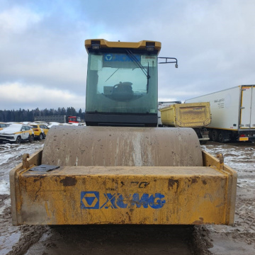 Катки XCMG XS* Каток (XS203 (Дизельный, 6,5 л, 190 л.с., АТ), 2022 г, пробег: 8 249 км)