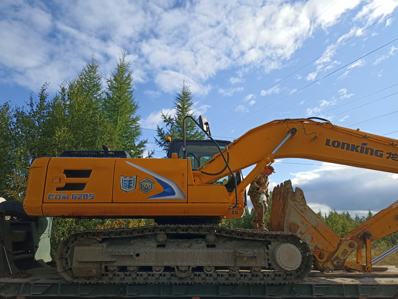 Экскаваторы Lonking CDM6205 Экскаватор