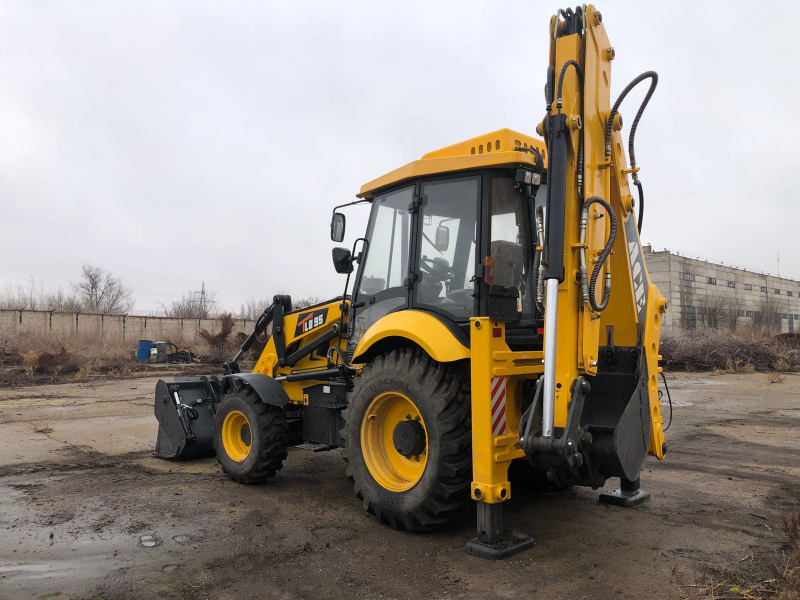 Экскаваторы-погрузчики ACE TLB95 Экскаватор-погрузчик