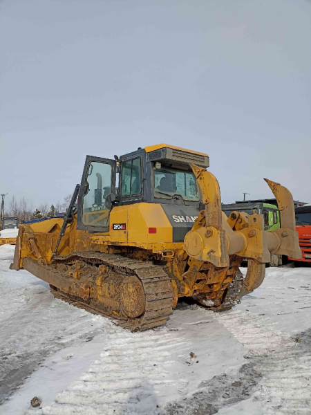 Бульдозер SHANTUI, DH24B3 XL