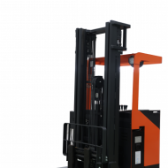 Ричтрак Noblelift RT15Q, Triplex mast (Литий 300 Ач, EPS, side battery extraction, В-6000), грузоподъемность 1500 кг, высота подъема 6000 мм, тип питания АКБ