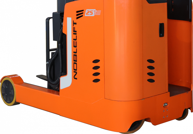 Ричтрак Noblelift RT15ST (new model) Triplex mast (FFL,drive motor 3.8 kW, В-5500), грузоподъемность 1500 кг, высота подъема 5500 мм, тип питания АКБ