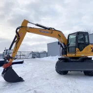 Мини-экскаватор QUADTRAC E130WH (12т, кабина, квикаплер, Желтый 2023 год)