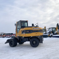 Мини-экскаватор QUADTRAC E130WH (12т, кабина, квикаплер, Желтый 2023 год)