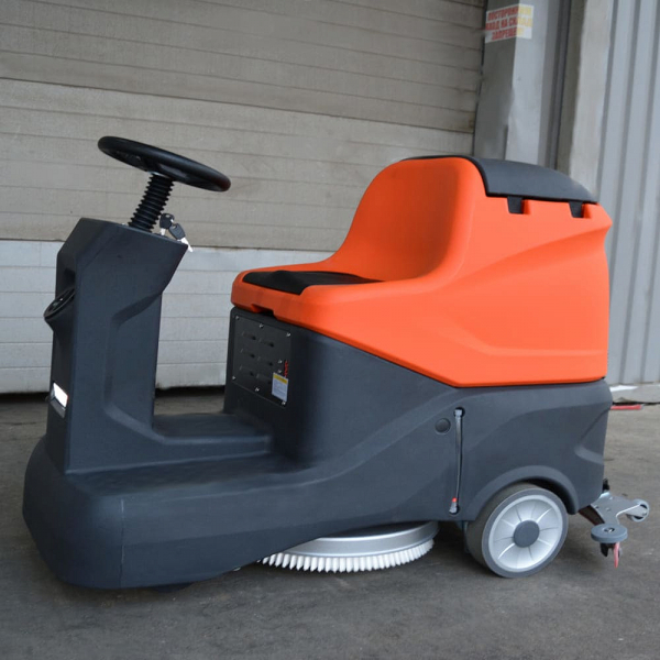 Поломойки с местом оператора OXLIFT 398128, объем бака для чистой воды 70 (л)