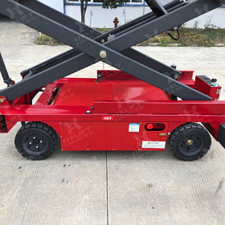 Самоходный ножничный подъемник OXLIFT 701062, грузоподъемность 300, рабочая высота 15 H1(м), размер платформы 2.15X1.14 L5xL3 (м)