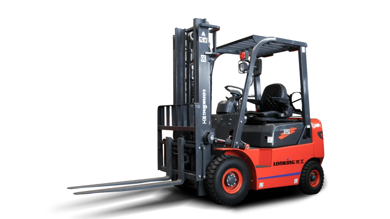 Газ-бензиновый вилочный погрузчик LG15GLT (Двигатель Nissan, В-3000мм), высота подъема 3000 мм, грузоподъемность 1500 кг