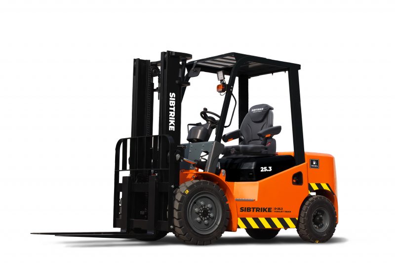 Вилочный дизельный погрузчик Sibtrick SIBTRIKE D25/3 2500 кг, высота подъема 3000 мм, грузоподъемность 2500 кг