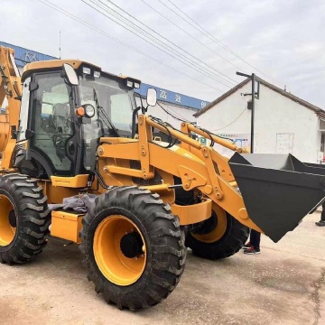 Колесный экскаватор-погрузчик MTK 4CX, мощность двигателя 75 кВт