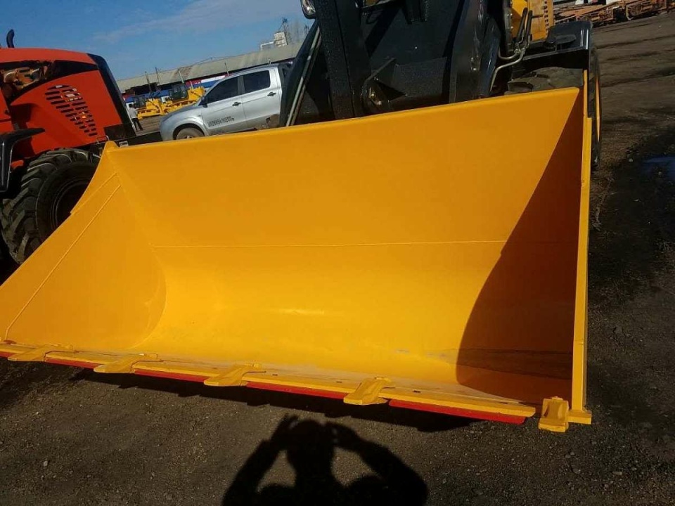 Фронтальный погрузчик МТК MTK 930