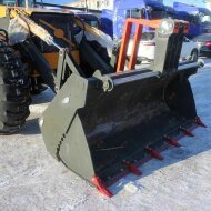 Экскаватор-погрузчик MTK 4CX, мощность двигателя 103 кВт