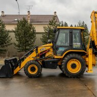 Экскаватор-погрузчик JCB 3DX Super (Индия), мощность двигателя 55 кВт, эксплуатационная масса 8150 кг