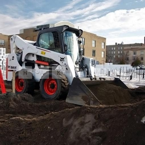 Мини-погрузчик Bobcat S770 Hi Flow (AC, рычаги), высота подъема 3353 мм