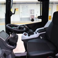 Фронтальный погрузчик Lonking CDM908A, двигатель Kubota, грузоподъемность 800 кг