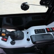 Фронтальный погрузчик Lonking CDM908A, двигатель Kubota, грузоподъемность 800 кг