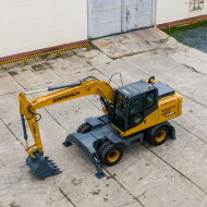 Колесный экскаватор SINOMACH GHT160W, эксплуатационная масса 15000 кг