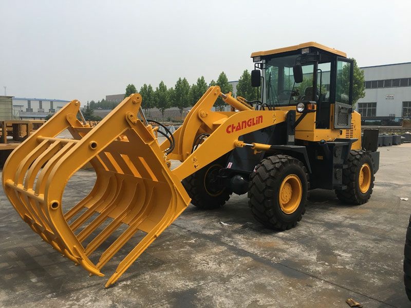 Фронтальный погрузчик SINOMACH 918H, двигатель LUOTUO LR4B3-G92X2A