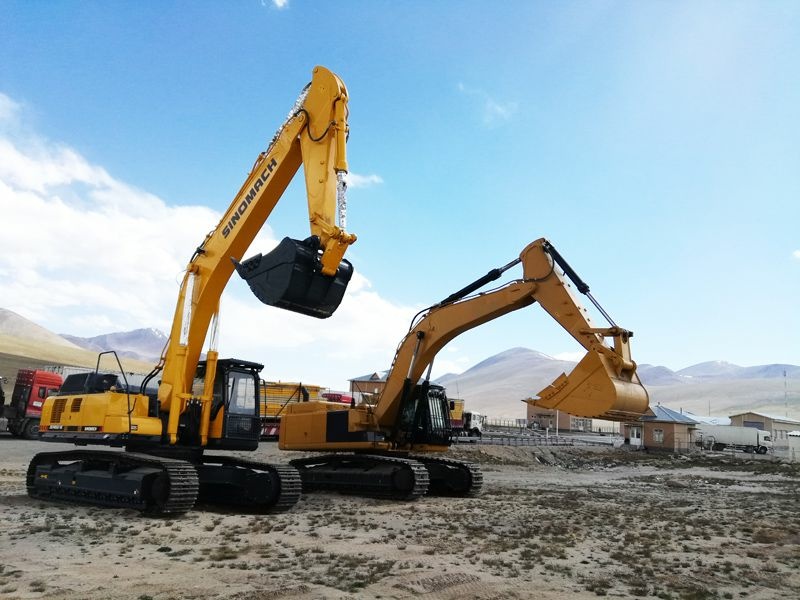 Гусеничный экскаватор SINOMACH ZG3485LC-9C, эксплуатационная масса 48000 кг