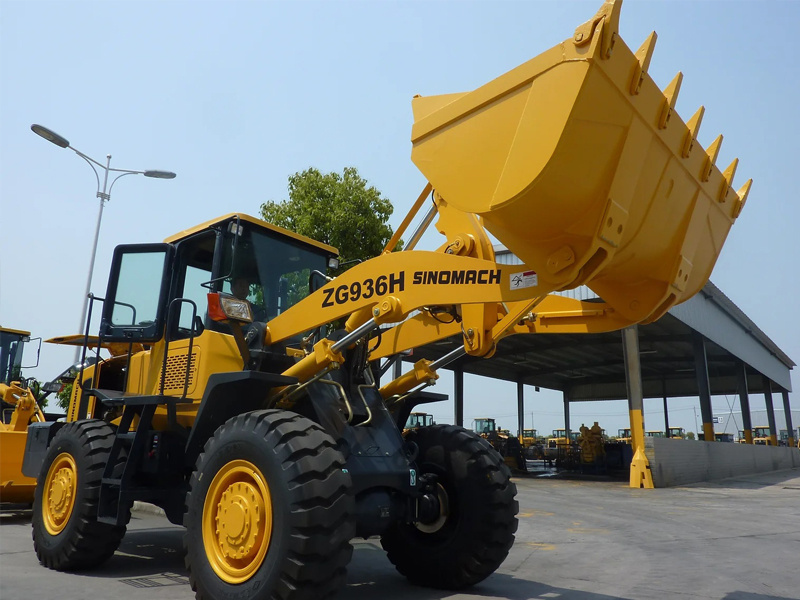 Фронтальный погрузчик SINOMACH 936H, двигатель WeiChai WP6G125E22