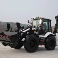 Экскаватор-погрузчик SADIN 388K-K, эксплуатационная масса 9800 ± 50 кг