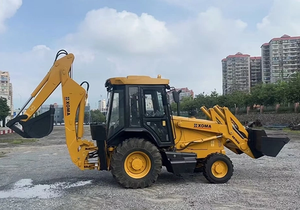 Экскаватор-погрузчик XGMA XG 765, мощность двигателя 71 кВт