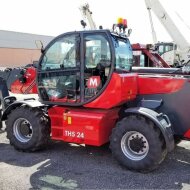 Фронтальный телескопический погрузчик MAGNI TH 5,5.15, грузоподъемность 5500 кг