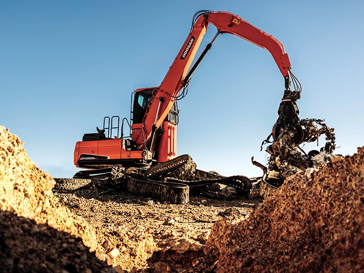 Перегружатель DEVELON DX450MH