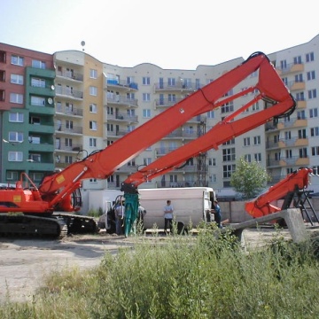 Экскаватор для демонтажа DEVELON DX530DM 28 м