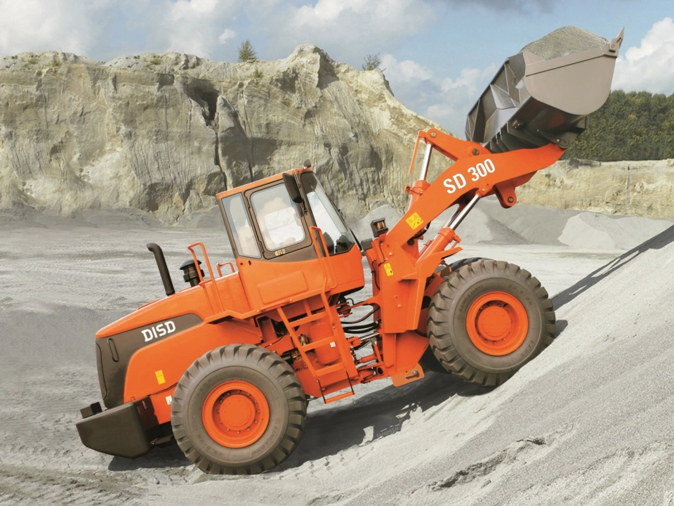 Фронтальный погрузчик DEVELON SD300