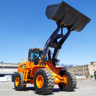 Фронтальный погрузчик DEVELON SD380