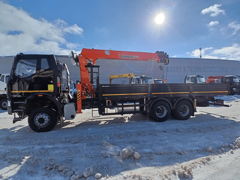Кран-манипулятор Hangil HGC 986 8 тонн на шасси FAW CA3250