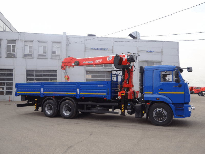Кран-манипулятор КМУ Kanglim KS-1256G-II на шасси КамАЗ 65117