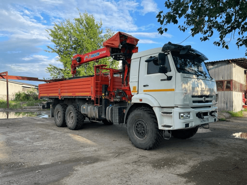 Кран-манипулятор Kanglim KS-1256G-II (780542) на шасси КамАЗ 43118-3027-50