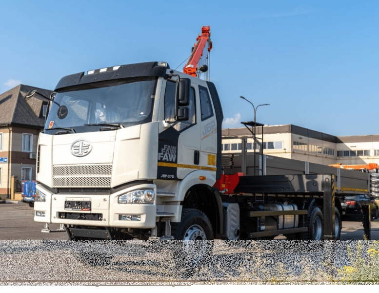 Кран-манипулятор Kanglim KS2056H на шасси FAW CA3250, борт 7500 мм