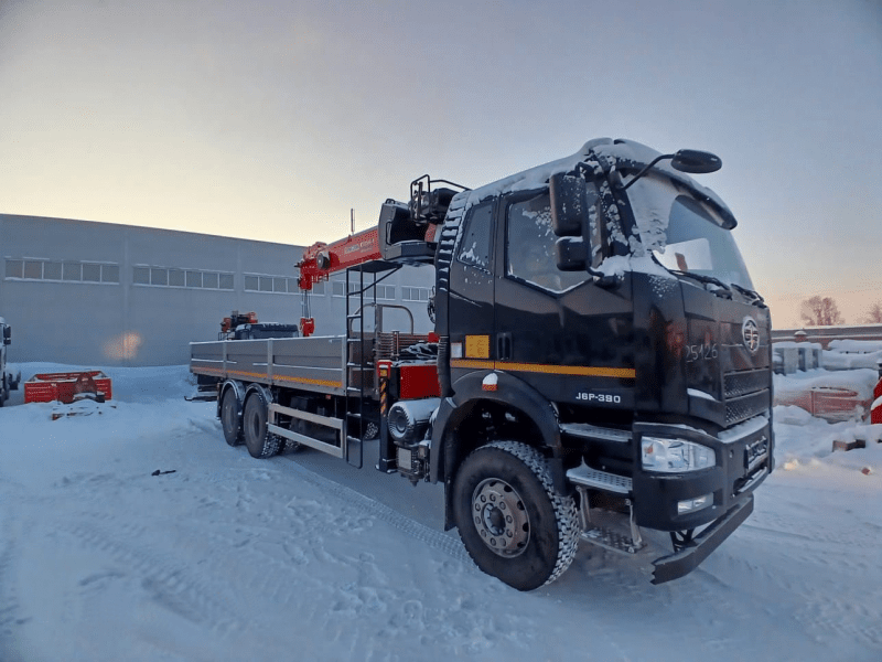 Кран-манипулятор Kanglim KS 1256 на шасси FAW 6х4