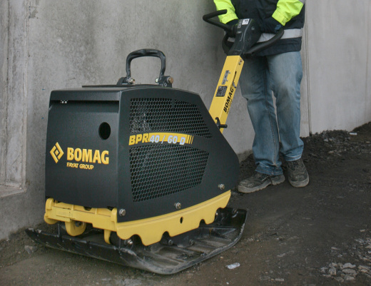 Виброплита реверсивная BOMAG BPR 40/60 D