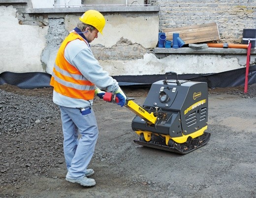 Виброплита реверсивная BOMAG BPR 100/80 D