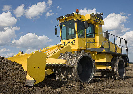 Уплотнитель почвы BOMAG BC 772 EB-2