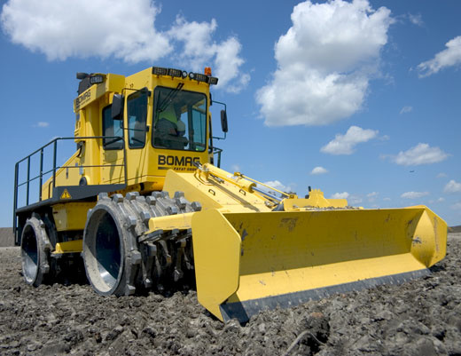 Уплотнитель почвы BOMAG BC 772 EB-2