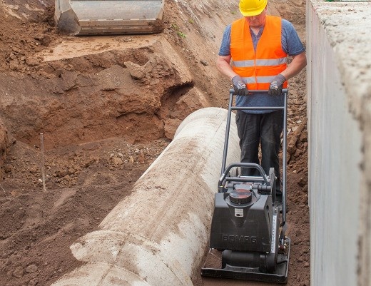 Виброплита прямого хода BOMAG BP 25/50