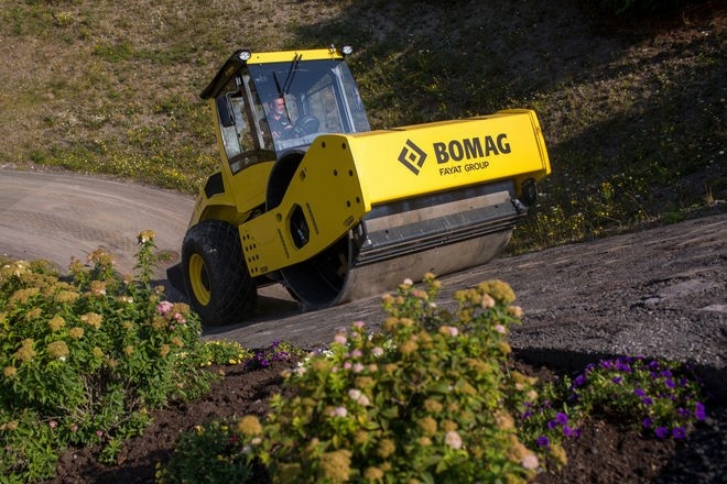Грунтовый каток BOMAG BW 213 DH-5