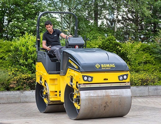 Каток тандемный BOMAG BW 135 AD-5