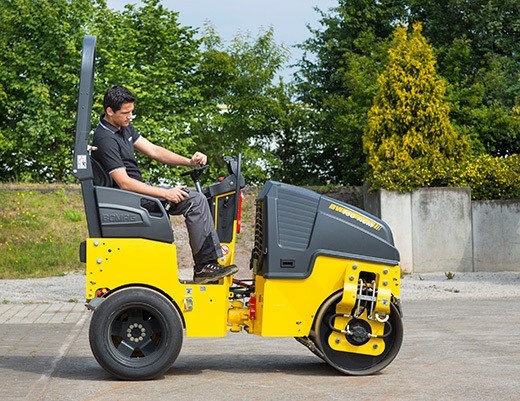 Каток комбинированный BOMAG BW 100 ACM-5