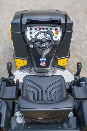 Каток комбинированный BOMAG BW 90 AC-5