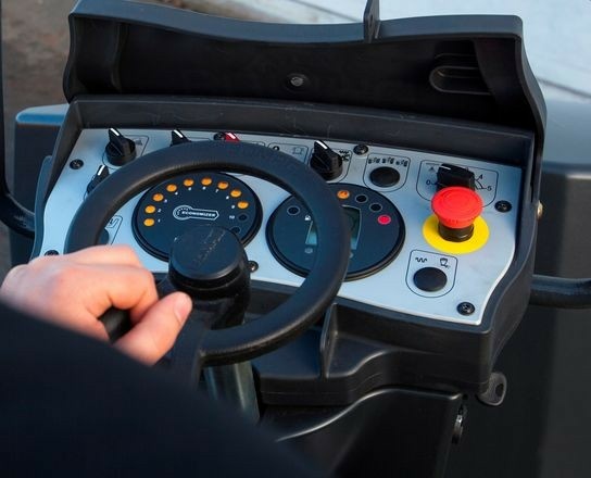 Каток комбинированный BOMAG BW 90 AC-5
