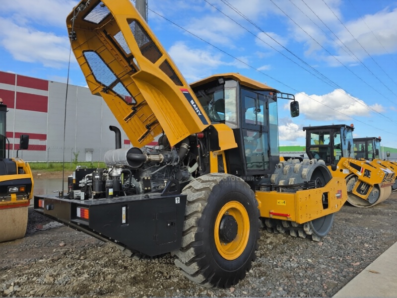Грунтовый каток SANY SSR160C-10S