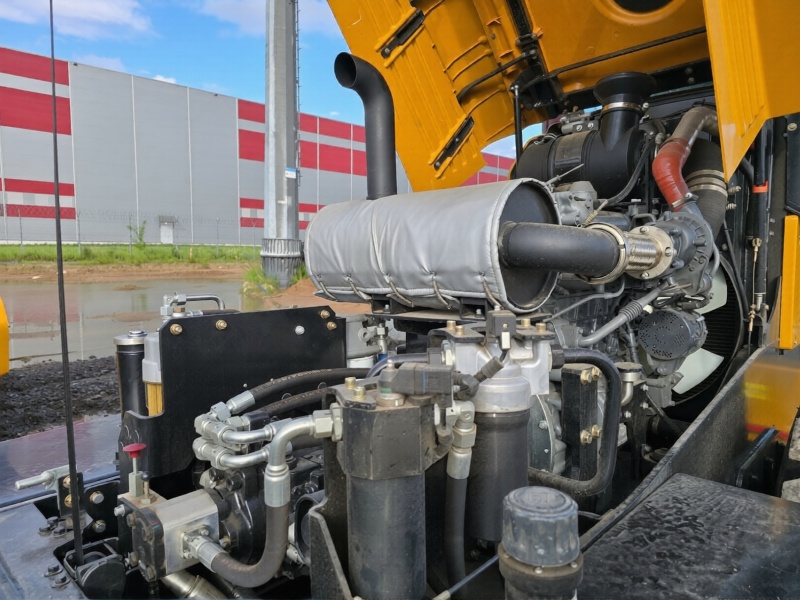 Грунтовый каток SANY SSR160C-10S