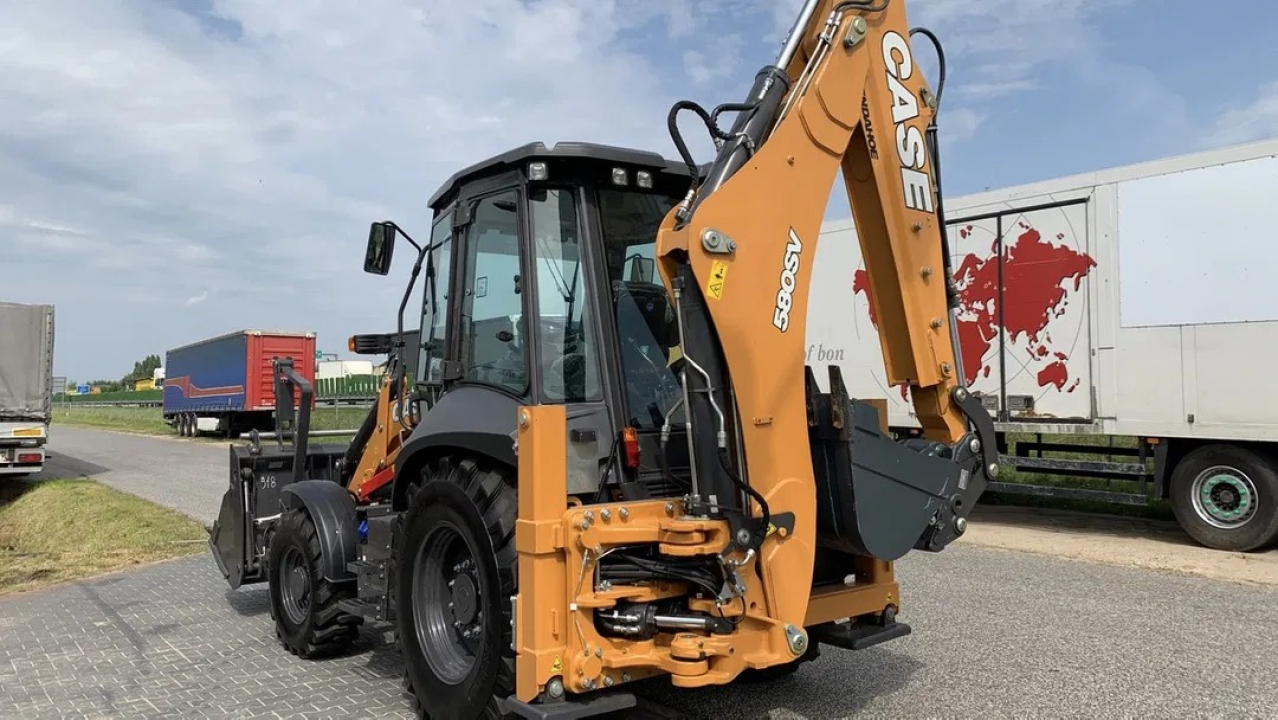 ЭКСКАВАТОР-ПОГРУЗЧИК CASE 580SV